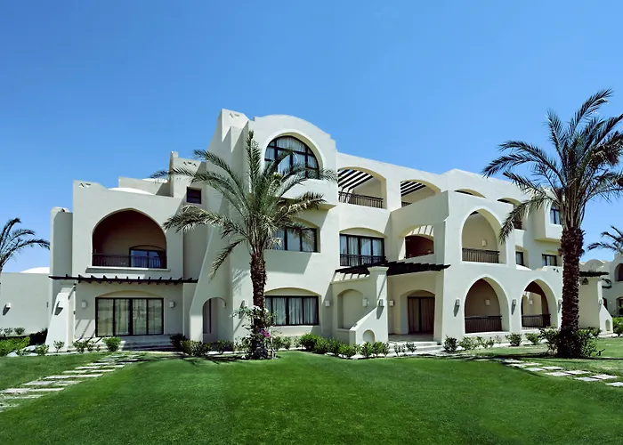 Jaz Neo Saraya Palms Resort 4*