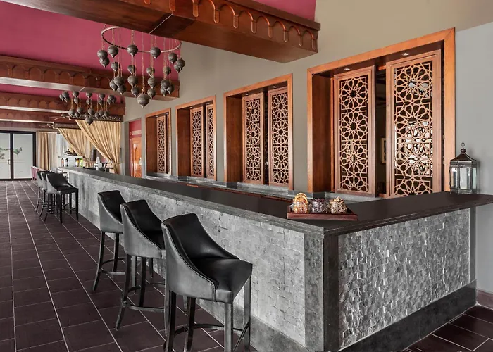 Jaz Neo Saraya Palms