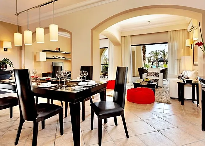 Jaz Neo Saraya Palms Resort
