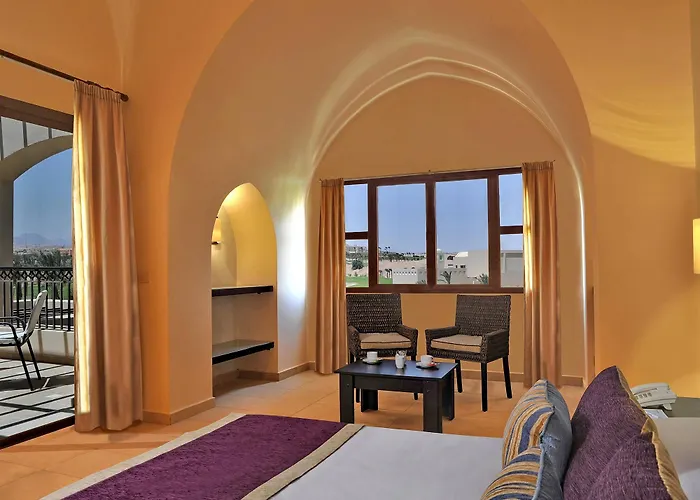 Jaz Neo Saraya Palms 4*