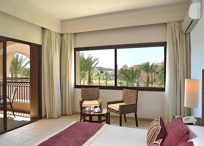 Jaz Neo Saraya Palms Resort 4*