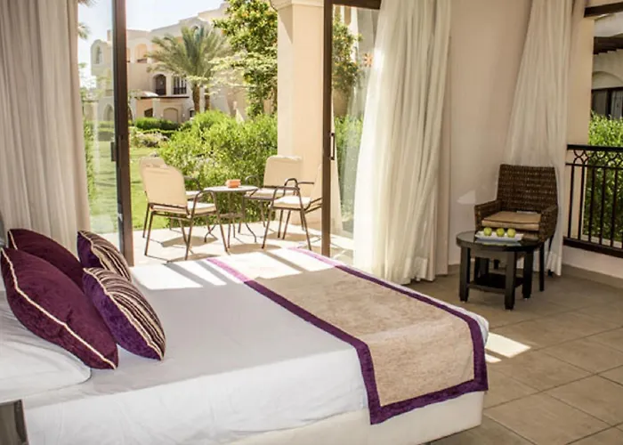 Jaz Neo Saraya Palms Resort 4*